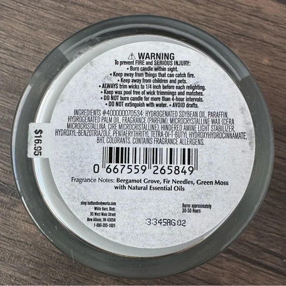 White Barn Cypress Single Wick Candle - Picture 3 of 3